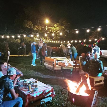 House Panzió Guatapé Kültér fotó
